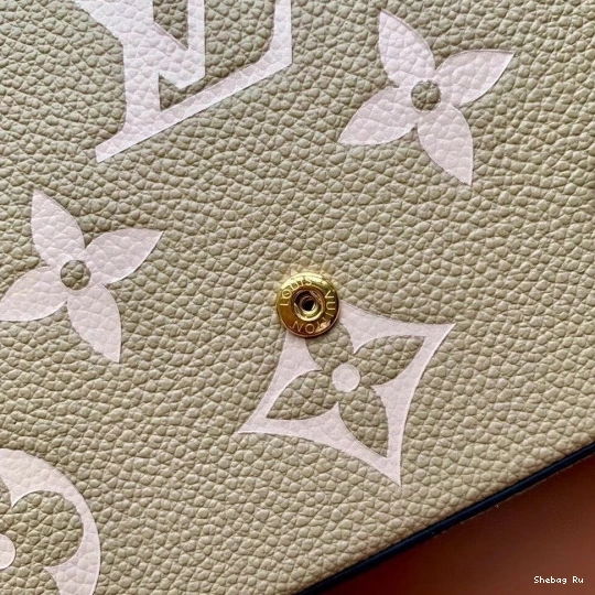 LOUIS VUITTON FÉLICIE POCHETTE 0713